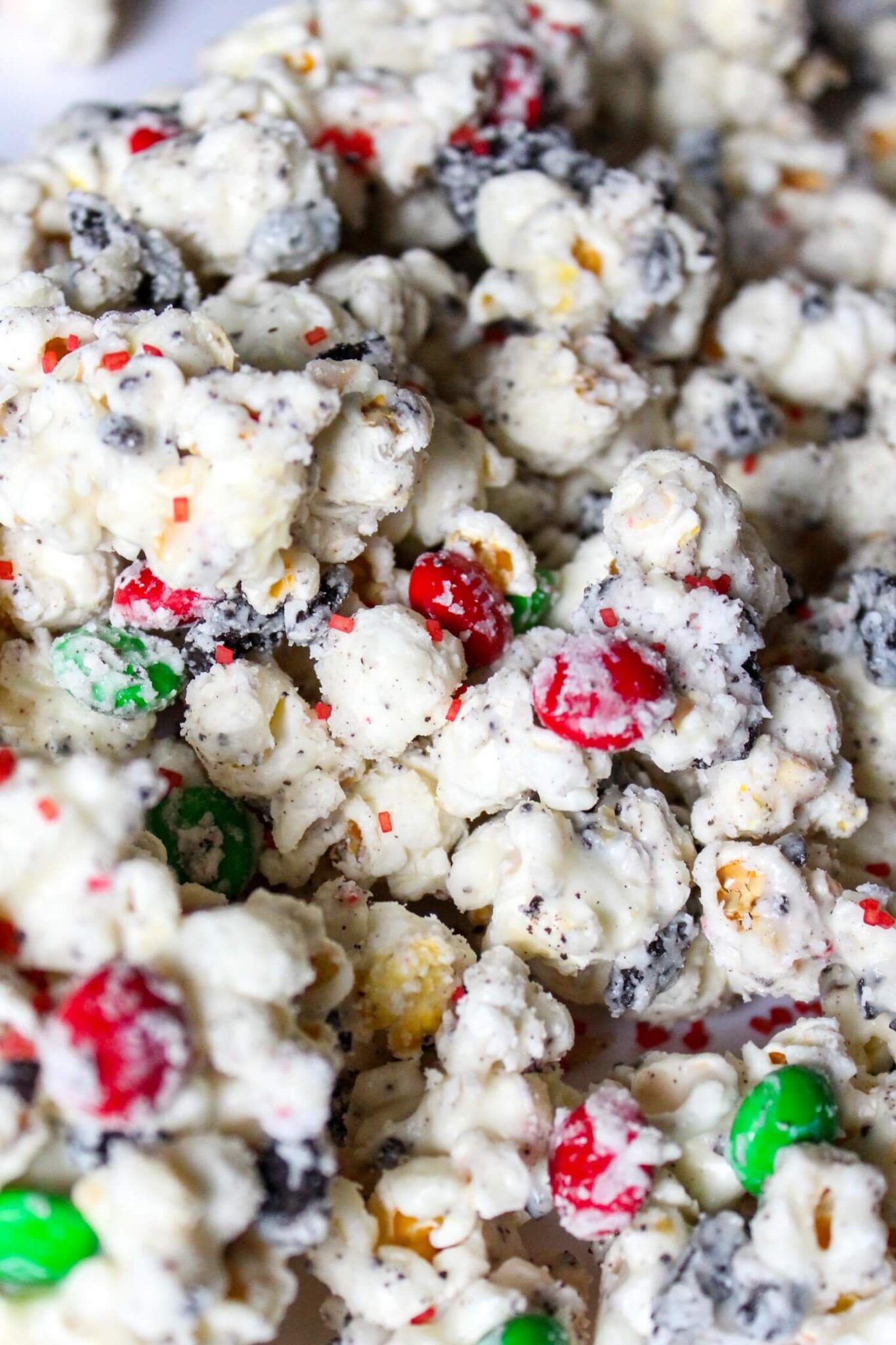 Christmas Popcorn Snack Mix-image