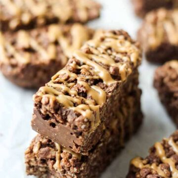 no-bake chocolate peanut butter protein bars
