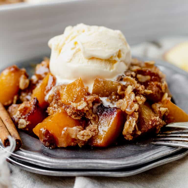 Peach Apple Crisp 