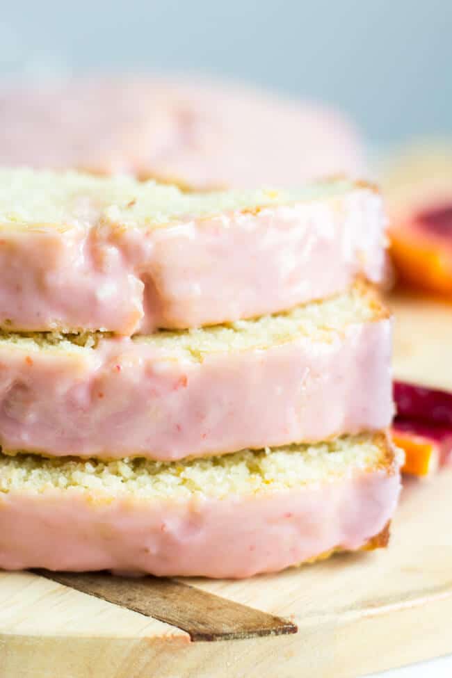 With a gorgeous pink color, this iced blood orange loaf is packed with flavor and has a moist texture all your close ones will love. The icing is naturally flavored with blood orange juice and makes it the perfect Valentine's Day dessert.