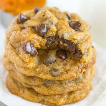 Soft and chewy pumpkin spice pudding cookies! These fall-filled cookies stay soft for days and they're perfect for celebrating fall festivities or sharing at family gatherings.