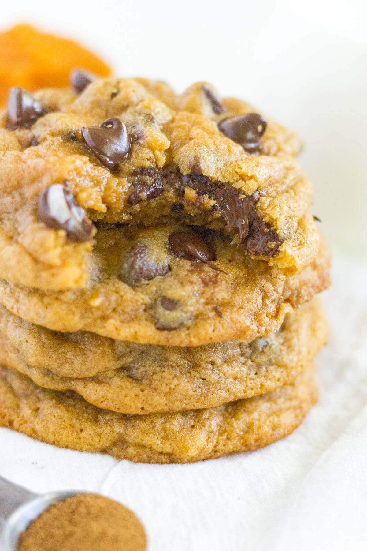 Soft and chewy pumpkin spice pudding cookies! These fall-filled cookies stay soft for days and they're perfect for celebrating fall festivities or sharing at family gatherings.