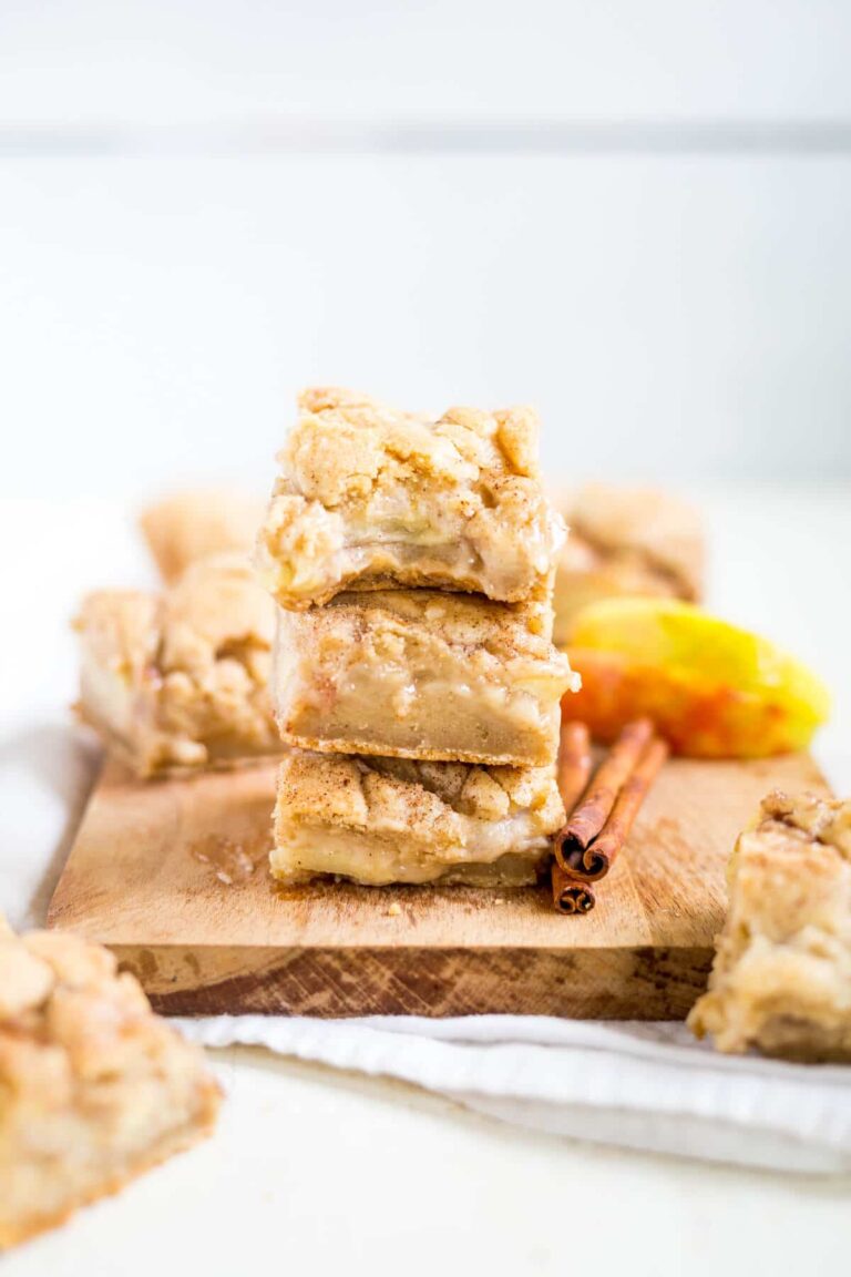 Sweet and gooey snickerdoodle apple pie bars are the perfect fall dessert. The base layer is a snickerdoodle bar topped with cinnamon-spice apple pie filling and topped with more snickerdoodle. It's delicious served warm with ice cream!