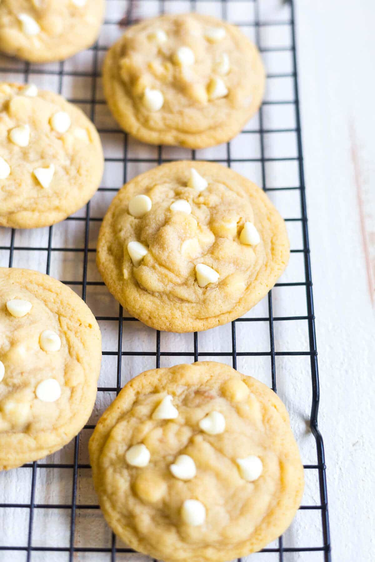 macadamia nut cookies