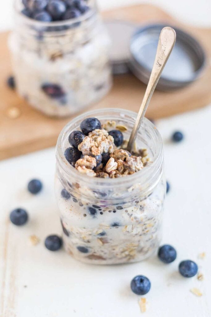 Blueberry Overnight Oats | What Molly Made