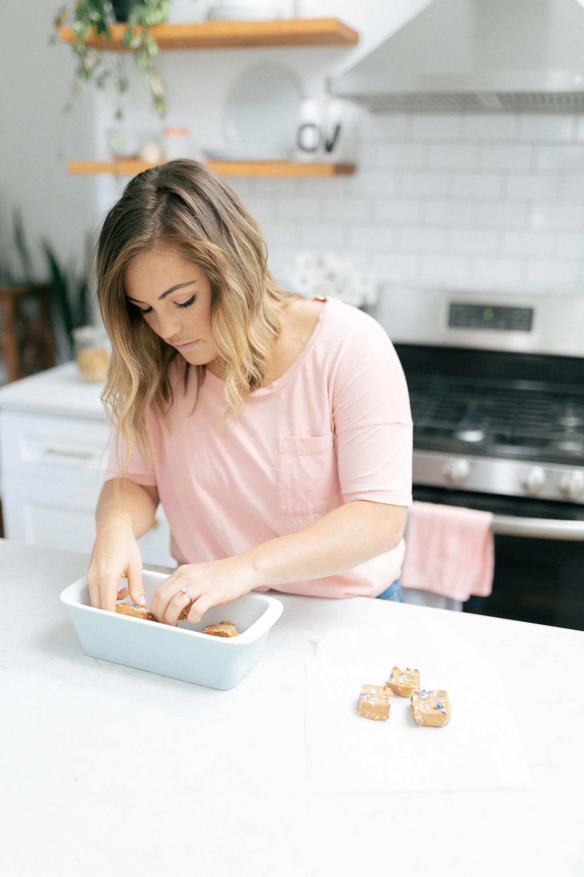 making cake batter keto fudge