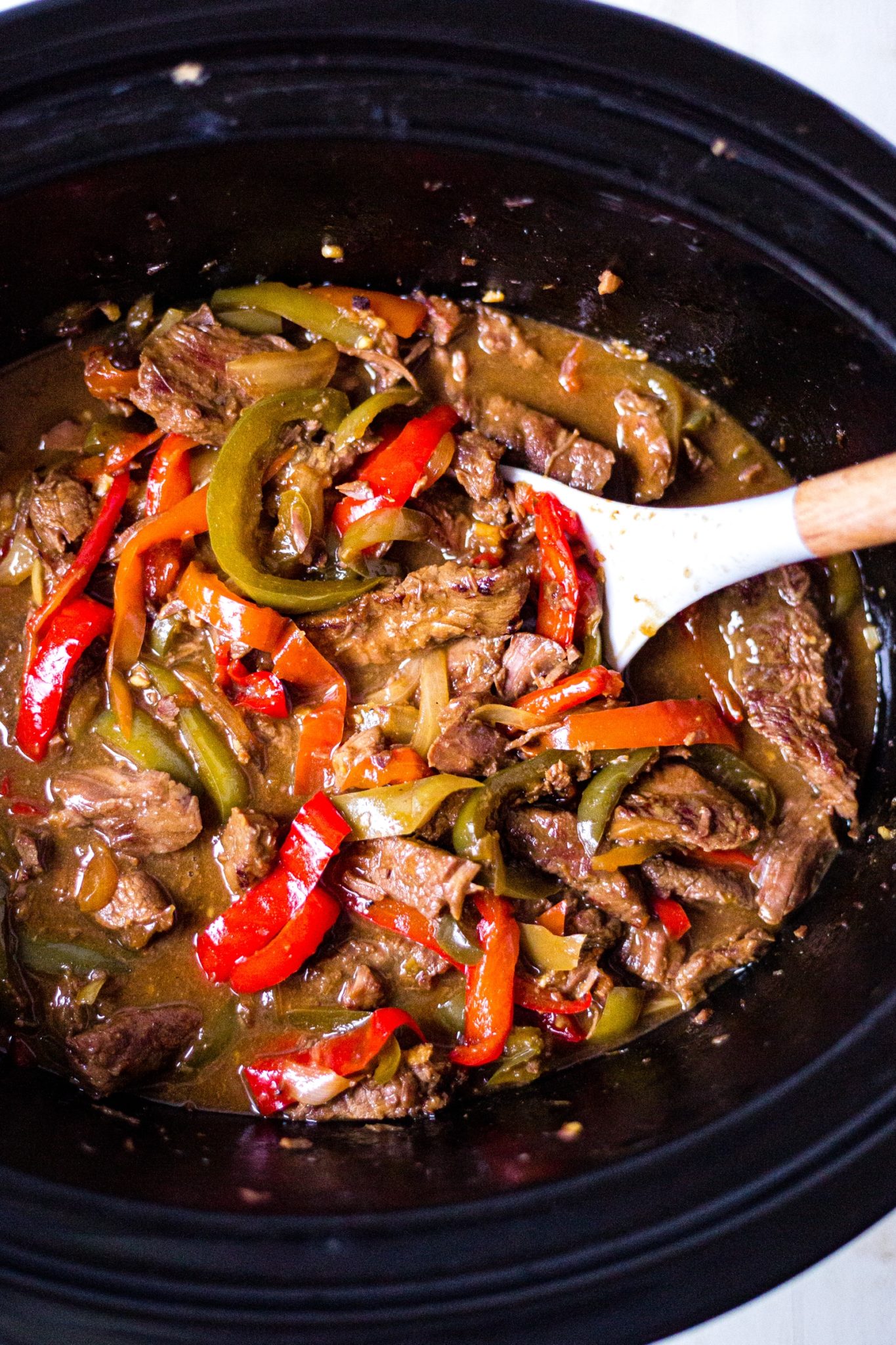 whole30 pepper steak in the crockpot