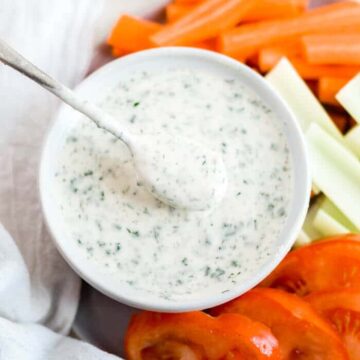 whole30 ranch dressing recipe with fresh veggies