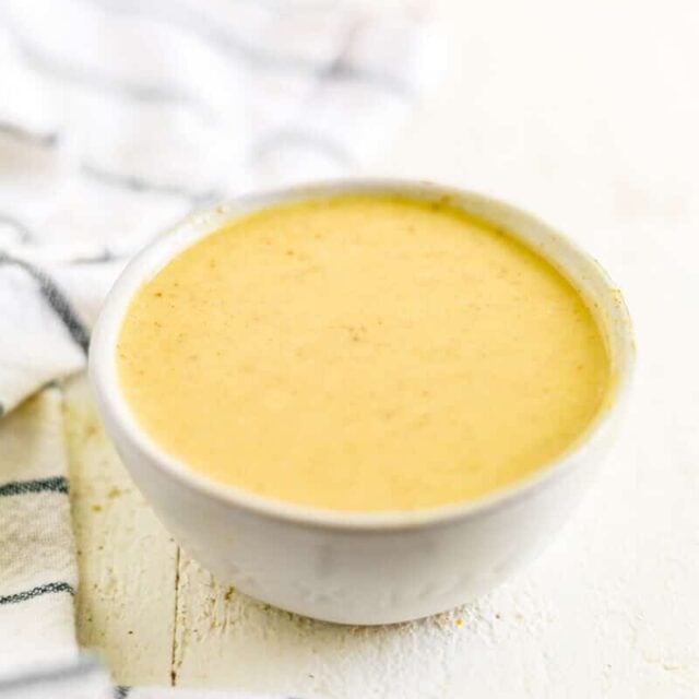 3 Minute Healthy Honey Mustard Sauce [Paleo] | What Molly Made