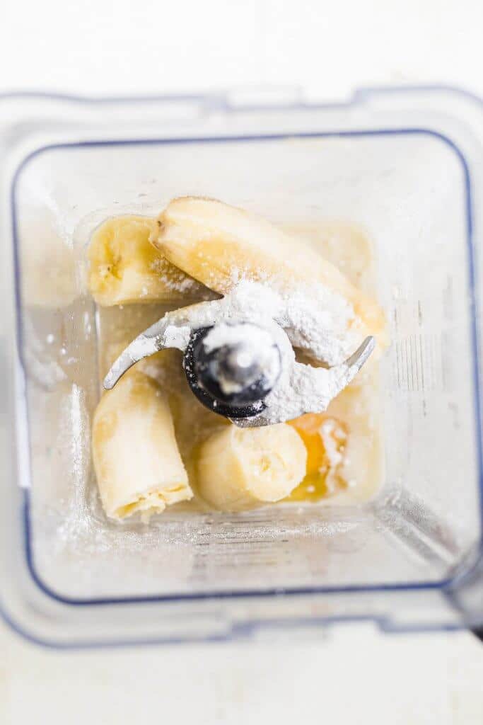 banana oatmeal waffle ingredients in a blender