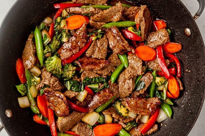 Flank Steak Stir Fry Recipe (Quick and Easy!)