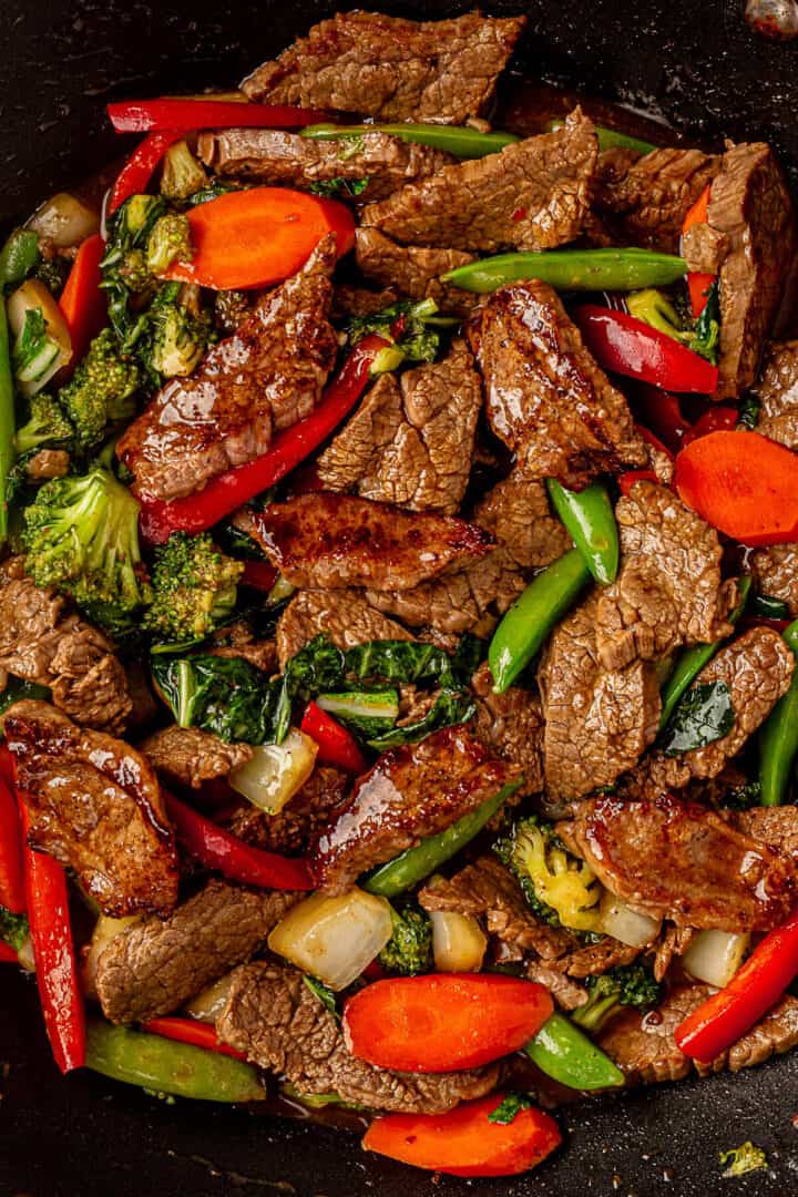 Flank Steak Stir Fry Recipe (Quick and Easy!)