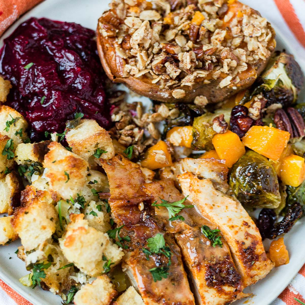 Small Thanksgiving Dinner for 4 (Made on a Sheet Pan!) - An Edible