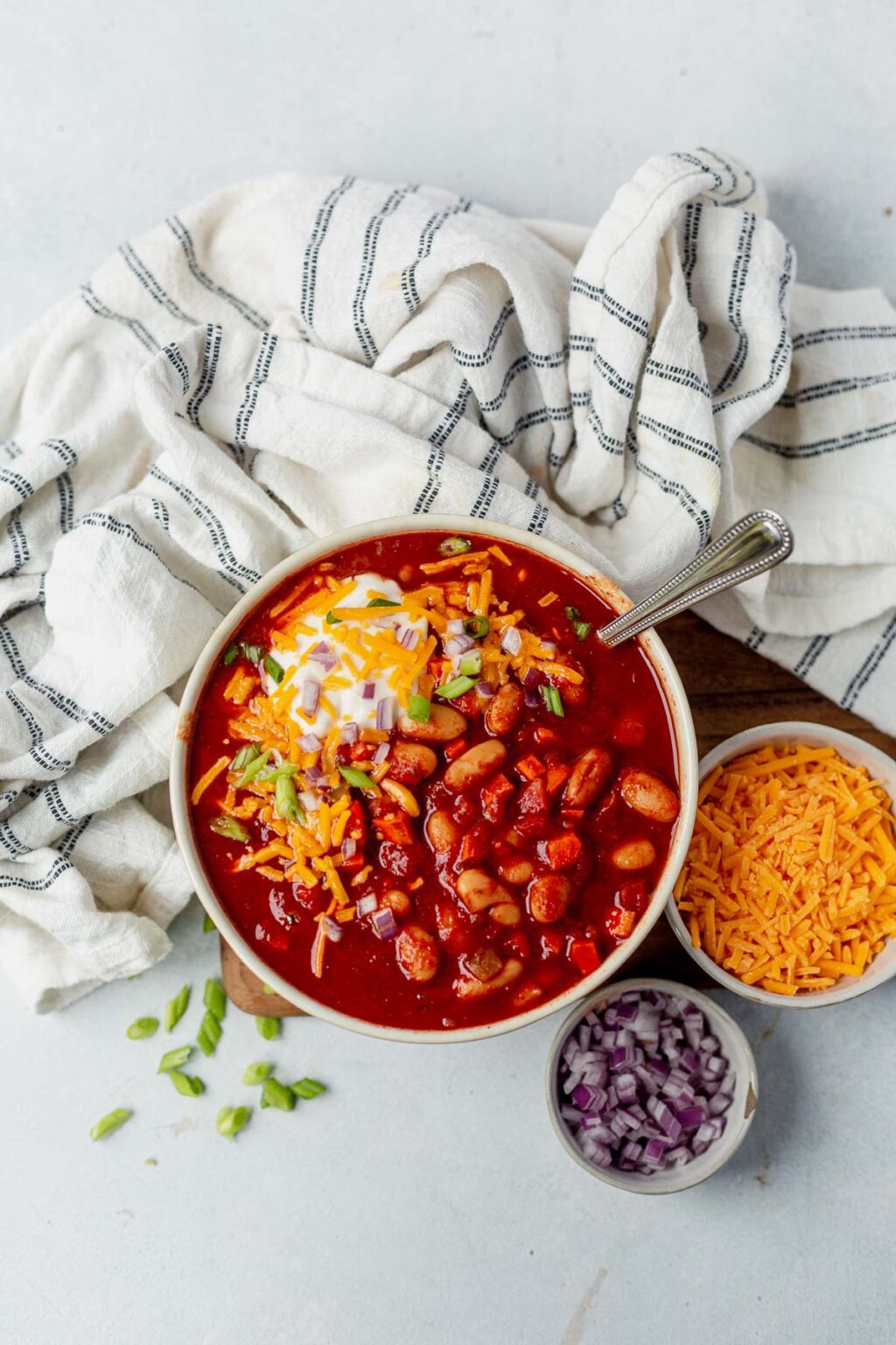 Smoky White Bean Vegetarian Chili (Slow Cooker) What Molly Made