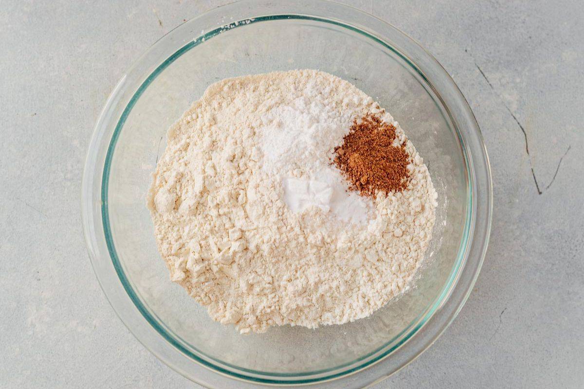 nutmeg, salt, flour, and baking powder in a mixing bowl