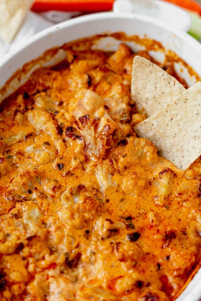 Healthy Buffalo Cauliflower Dip [Vegan and Dairy Free]