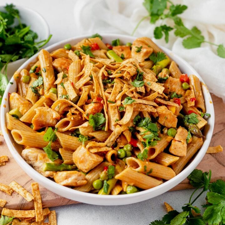 Spicy Chicken Chipotle Pasta