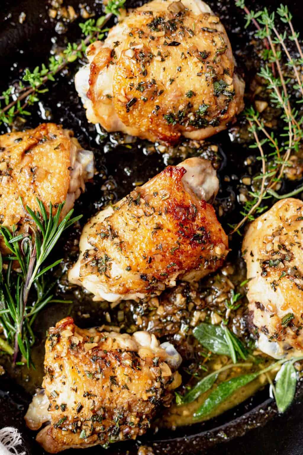 Crispy Cast Iron Skillet Chicken Thighs What Molly Made 