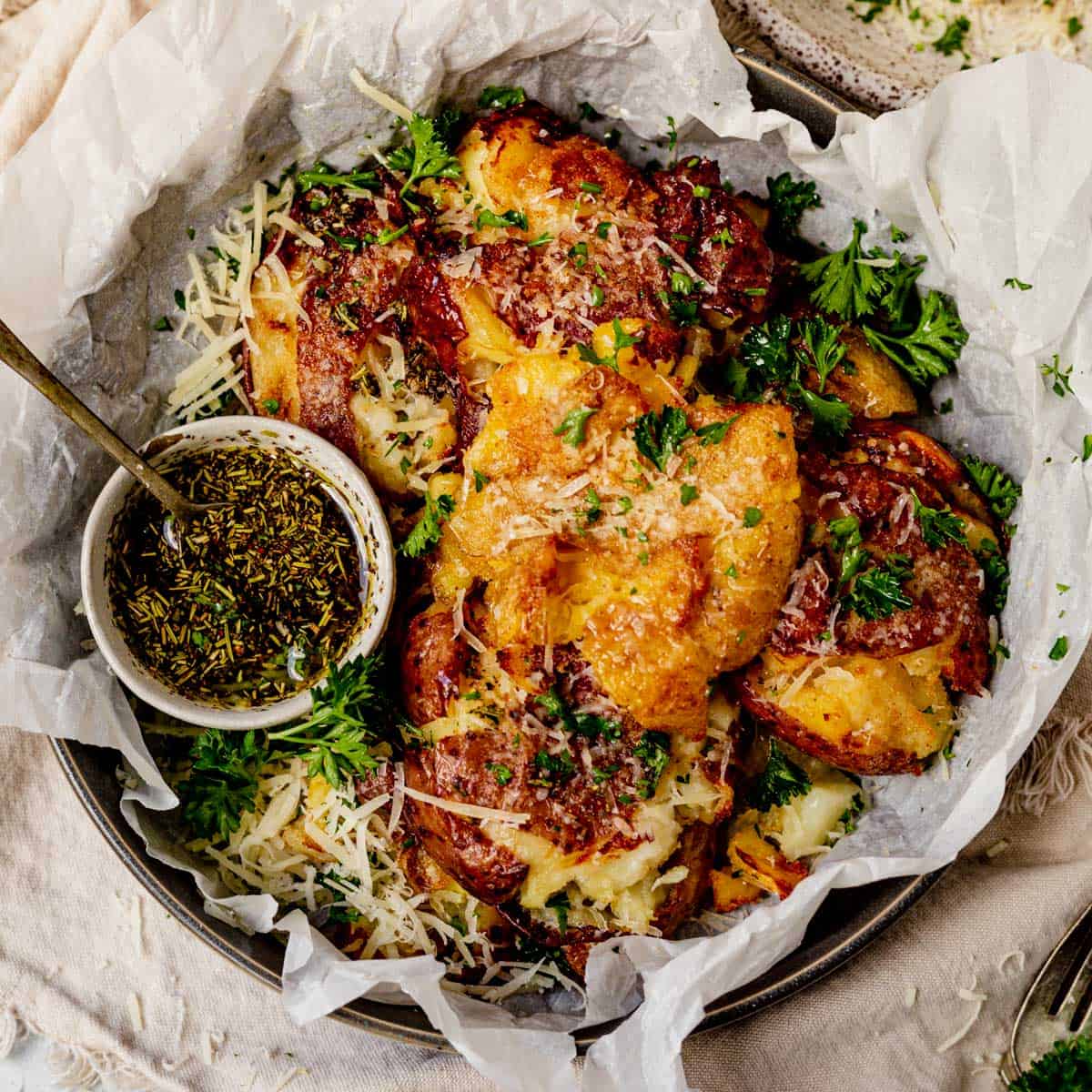 Crispy Air Fryer Smashed Potatoes