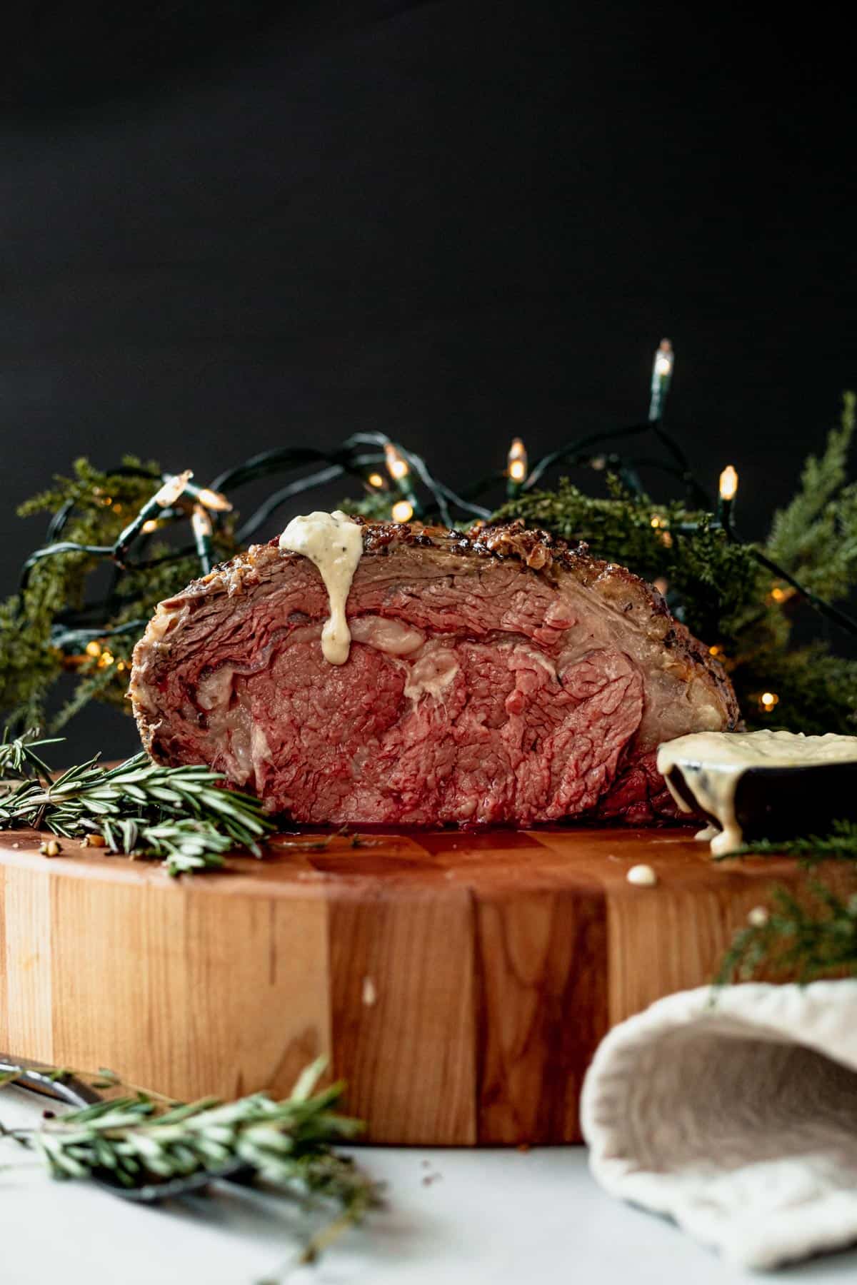 standing prime rib roast with gorgonzola cream sauce