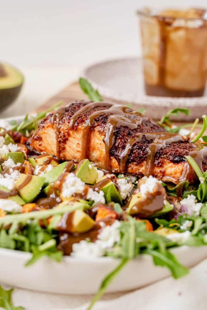 Salmon Arugula Salad with Avocado and Goat Cheese