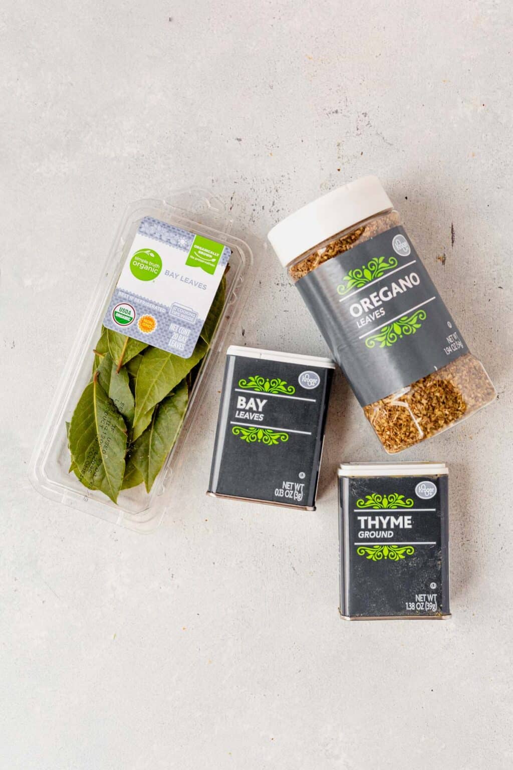 Best Bay Leaf Substitute for Cooking 11 Options