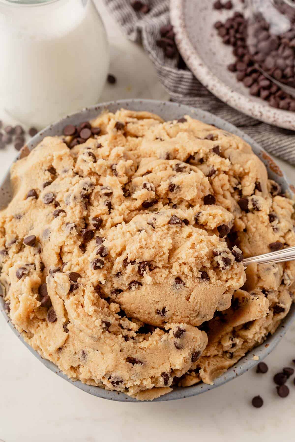 a bowl of edible chocolate chip cookie dough