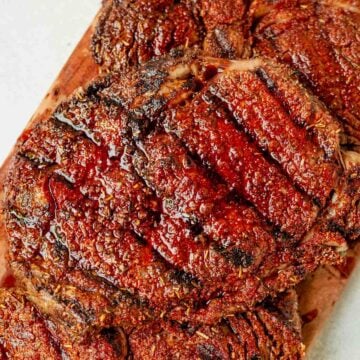 grilled steak on a cutting board