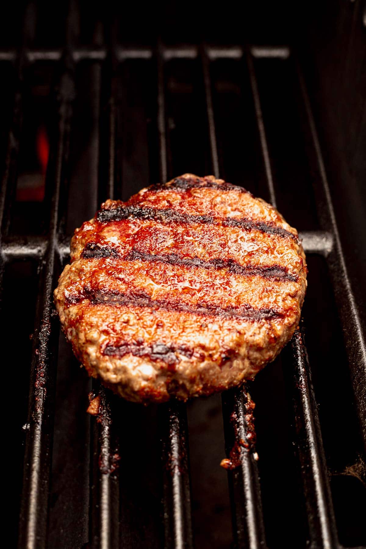 How Long Should You Grill Burgers? - Capo Fireside