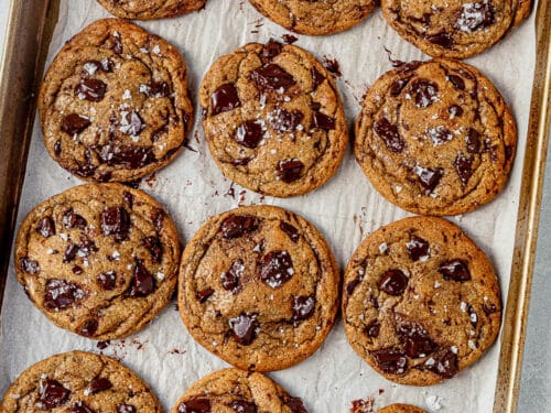 https://whatmollymade.com/wp-content/uploads/2023/11/brown-butter-chocolate-chip-cookies-15-500x375.jpg