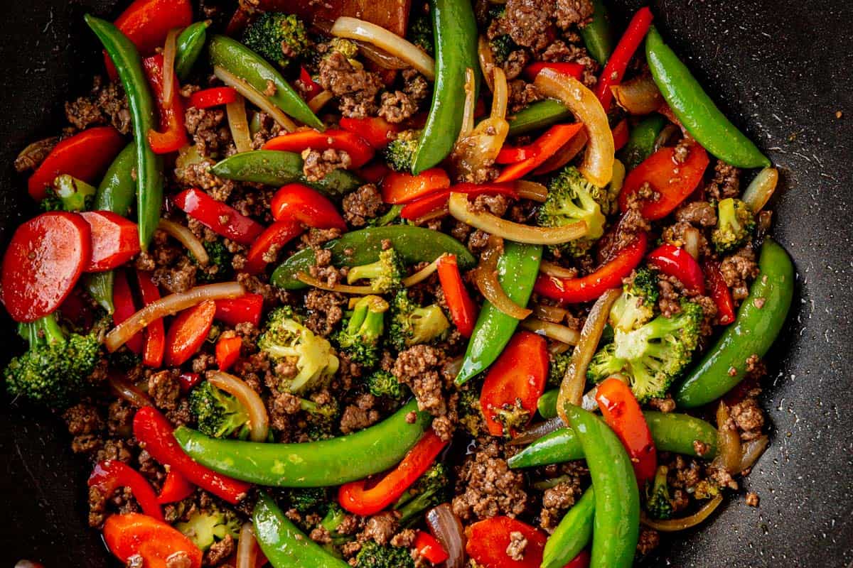 ground beef stir fry in a pan